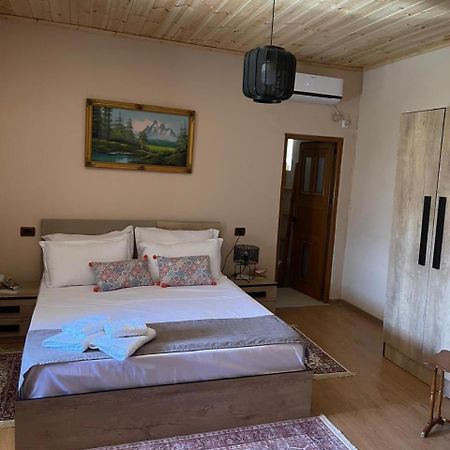 Alva Room'S Gjirokastër Exterior foto
